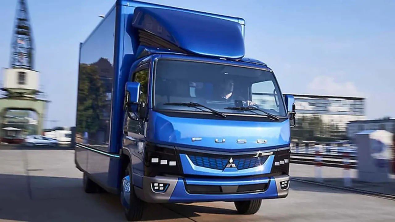 camion-electrico-mitsubishi-fuso-eCanter_frontal