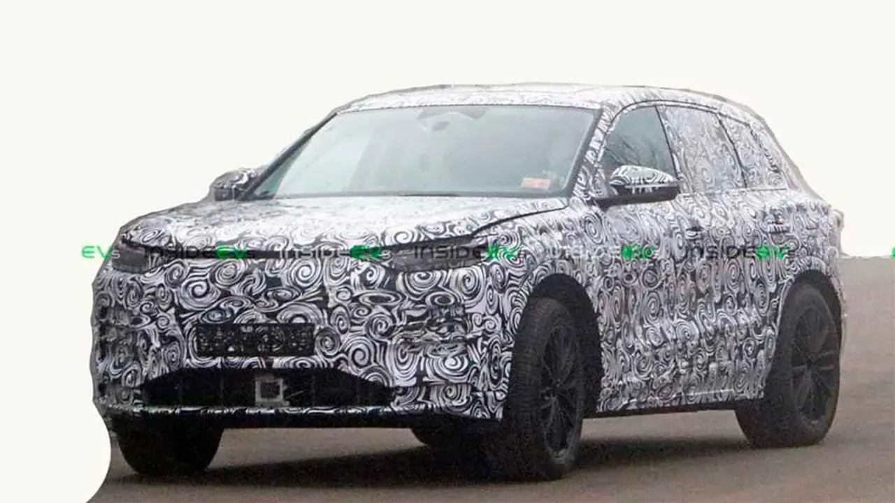 Foto con camuflaje del Audi Q6 e-tron o Audi Q5 e-tron