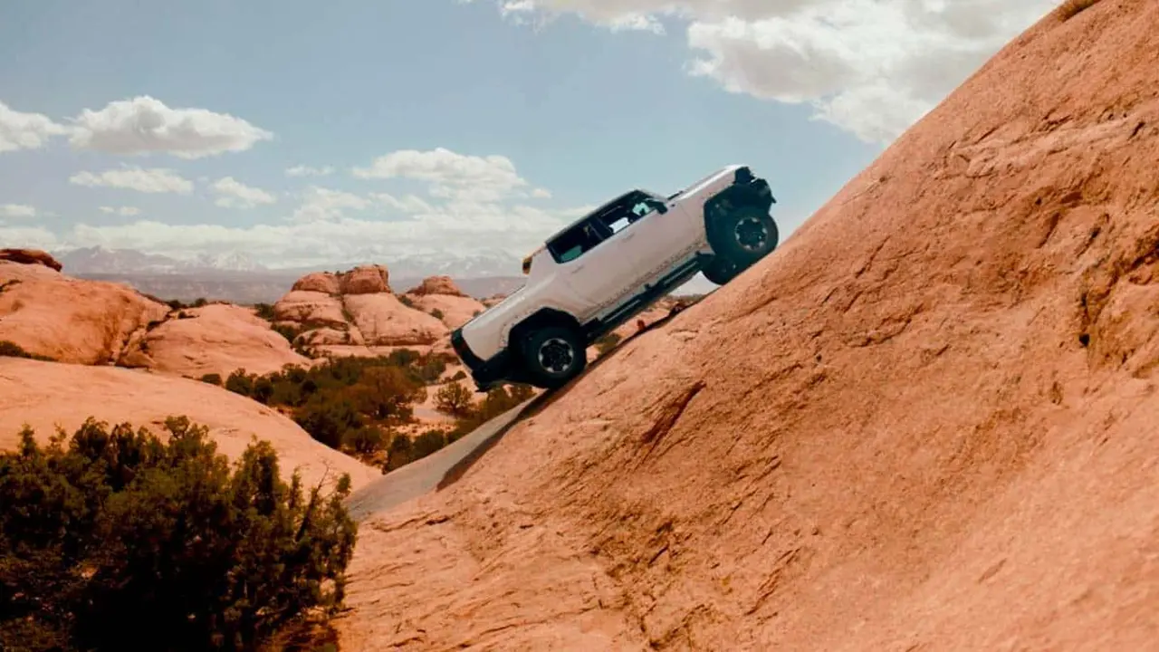 GMC Hummer EV