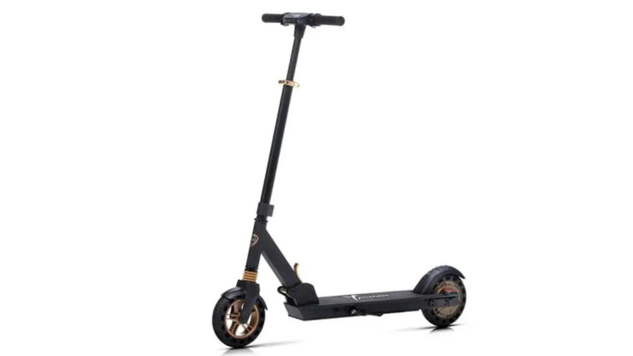Patinete-electrico-Lancia-Ypsilon_Gold