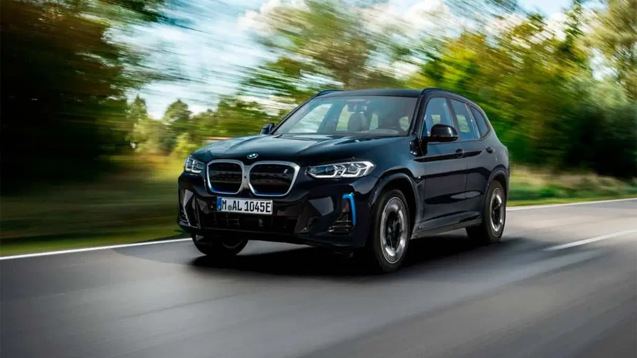 Foto del BMW iX3 - 2022
