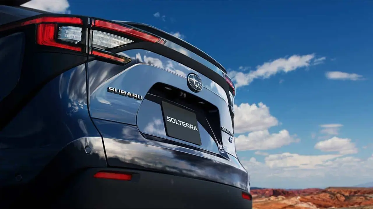 Parte trasera Subaru Solterra