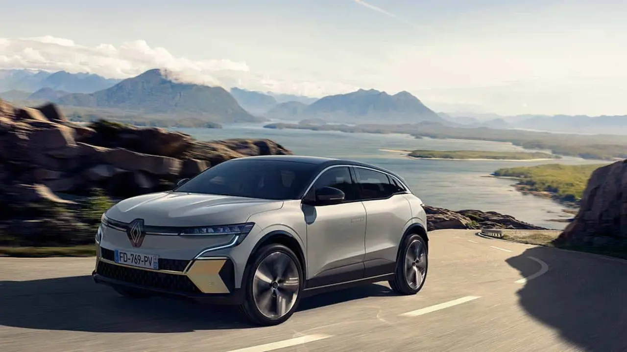 renault-megane-e-tech-electric-3