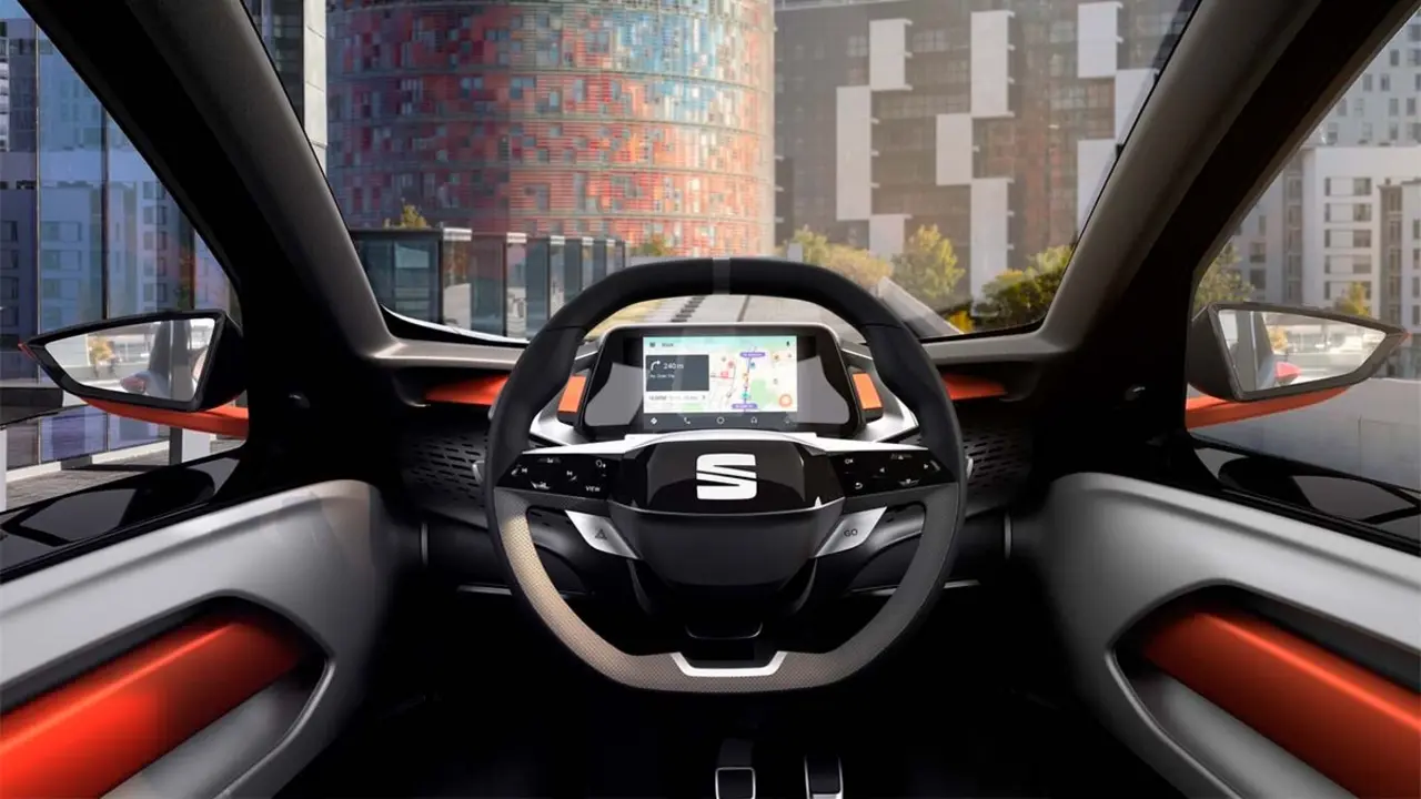Interior del cuadriciclo el&eacute;ctrico de SEAT