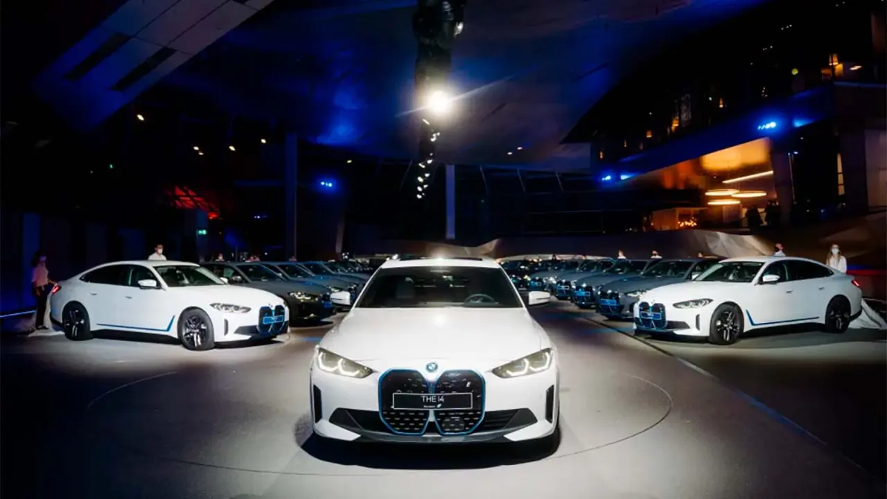 Evento de BMW para las primeras entregas del BMW i4