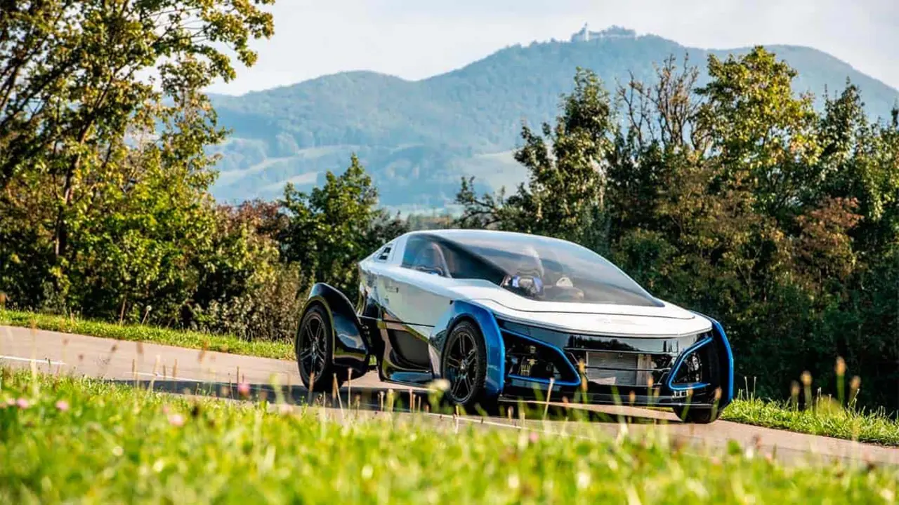 Coche de hidr&oacute;geno de 15.000 euros y 400 kil&oacute;metros de autonom&iacute;a