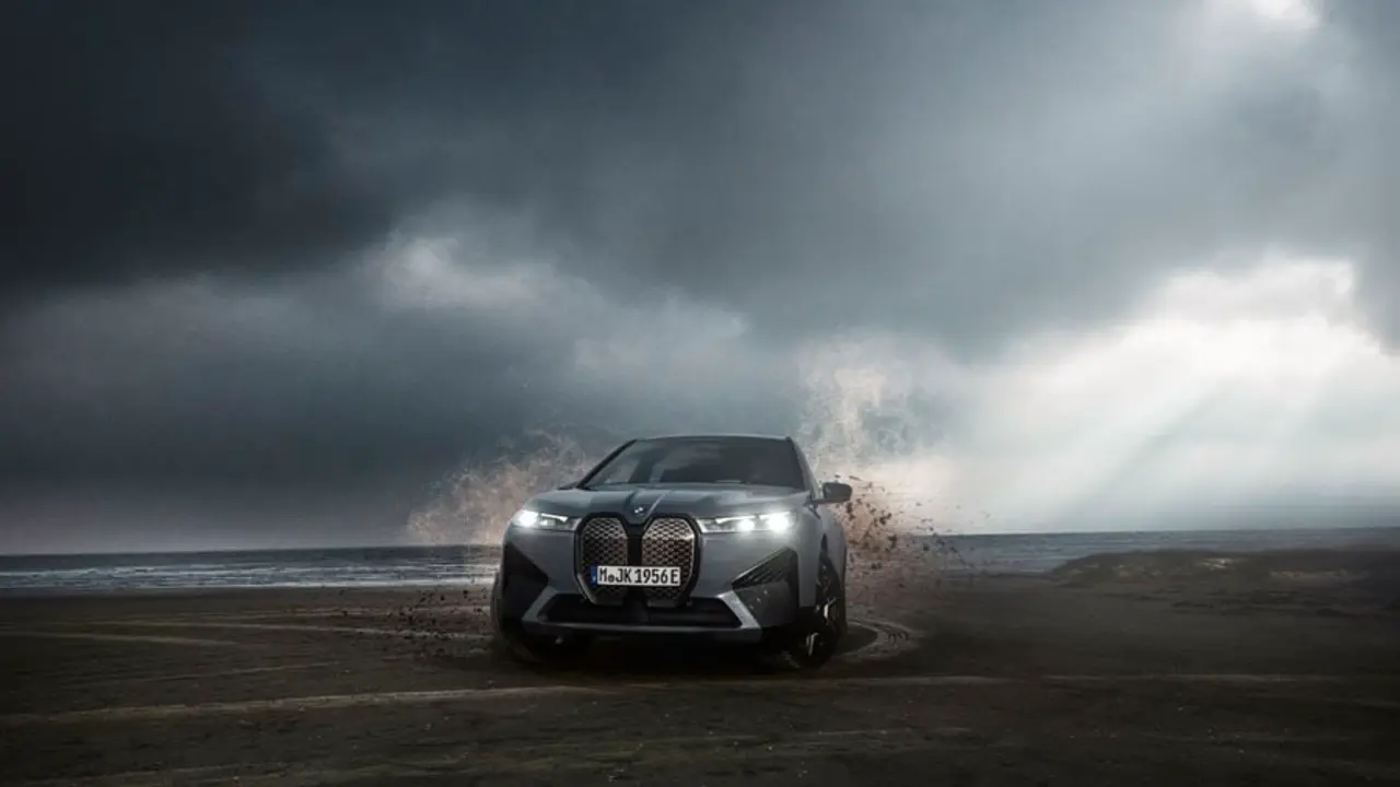 BMW-iX-M60_luces