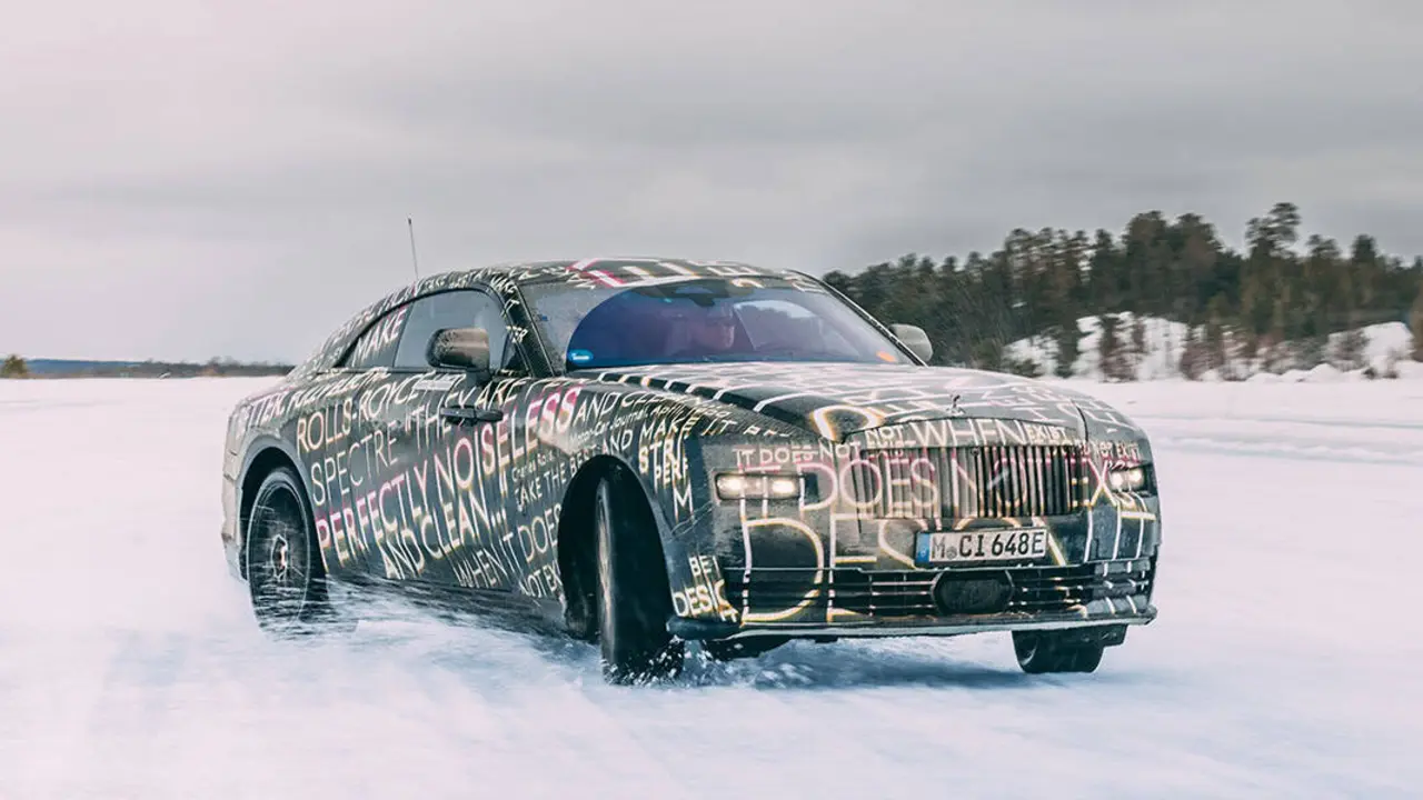 Rolls-Royce-Spectre_pruebas-invierno_nieve