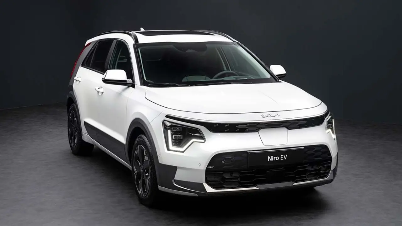 Foto del nuevo KIA e-Niro 2022 en blanco
