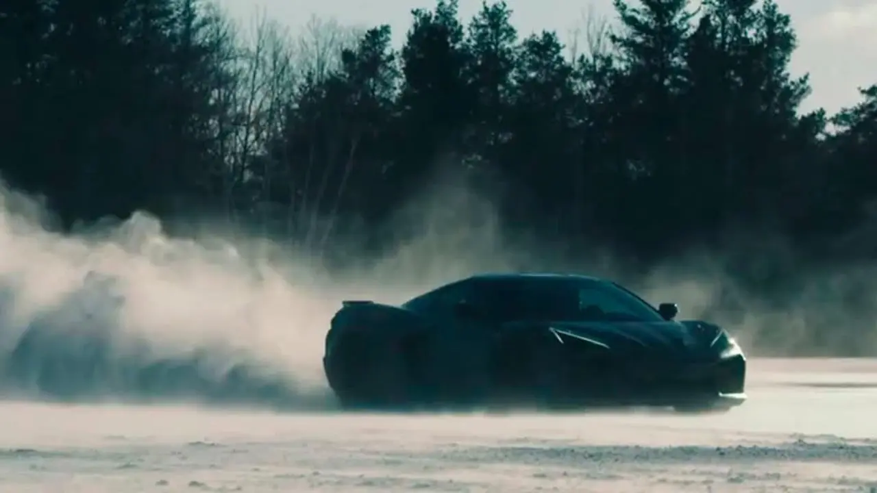 Chevrolet-Corvette-electrificado