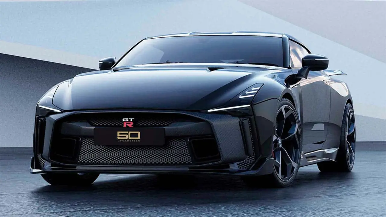 Nissan GT-R 