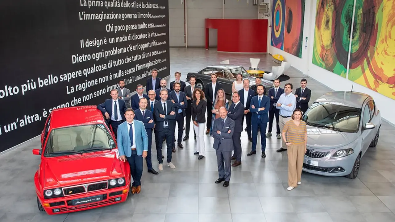 Lancia-presentacion-plan-estrategico