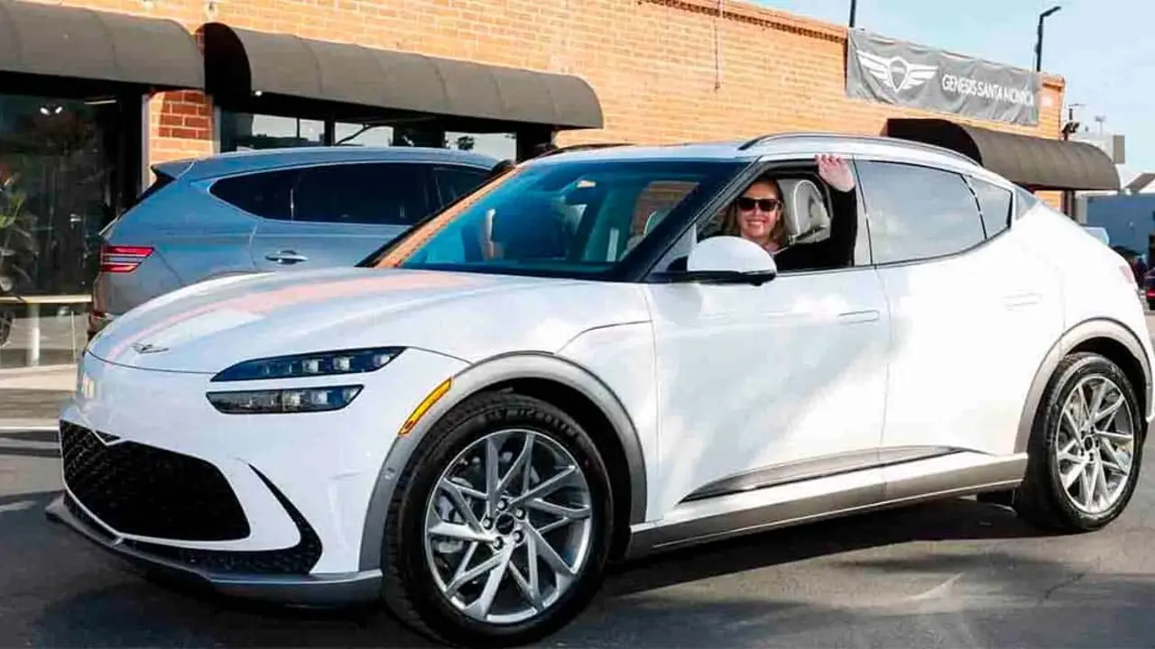 Primera entrega del SUV el&eacute;ctrico Genesis GV60 en Estados Unidos