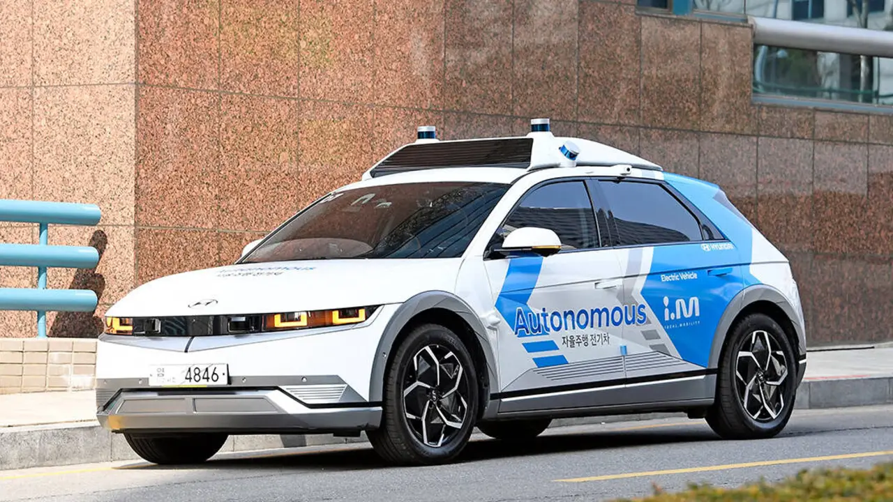 Hyundai-IONIQ-5-RoboRide_Seul