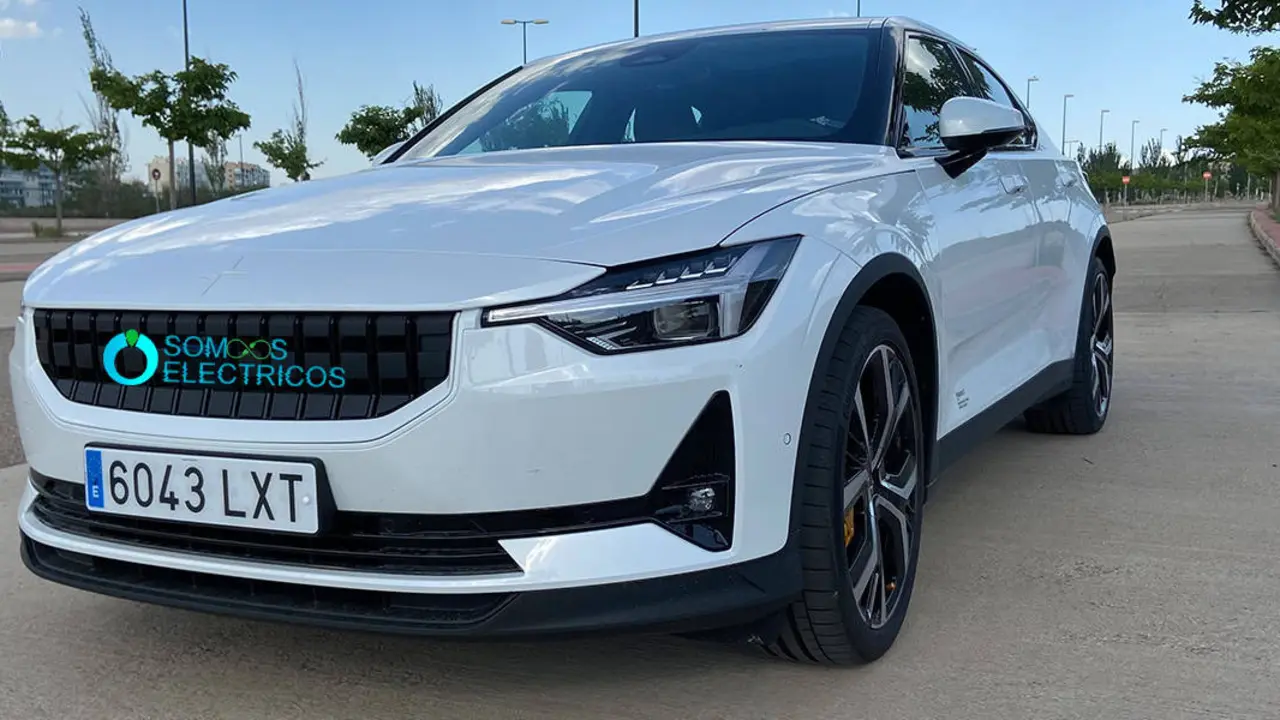 Polestar-2_Long-Range-Dual-Motor-Performance_