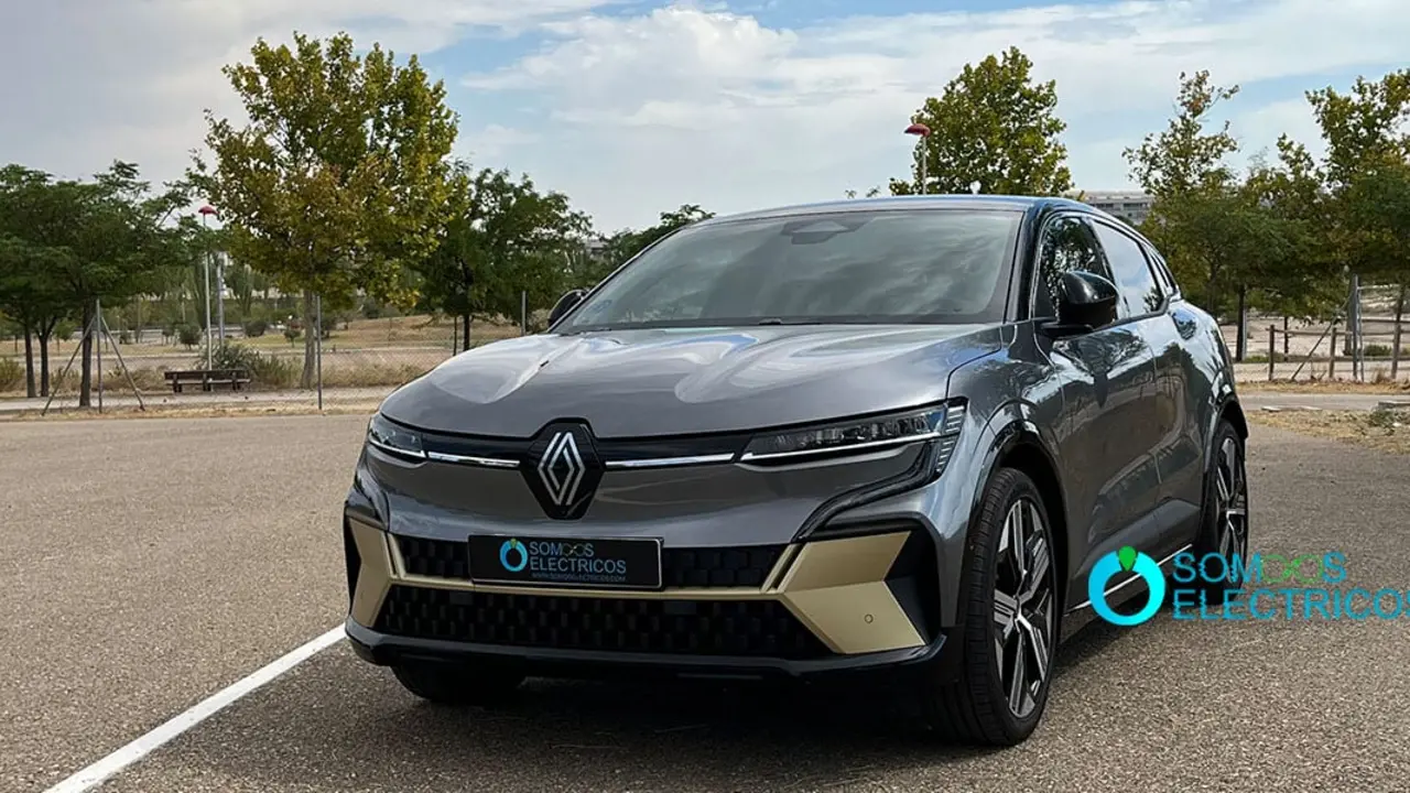 Renault-Megane-E-Tech_prueba-Somos-Electricos