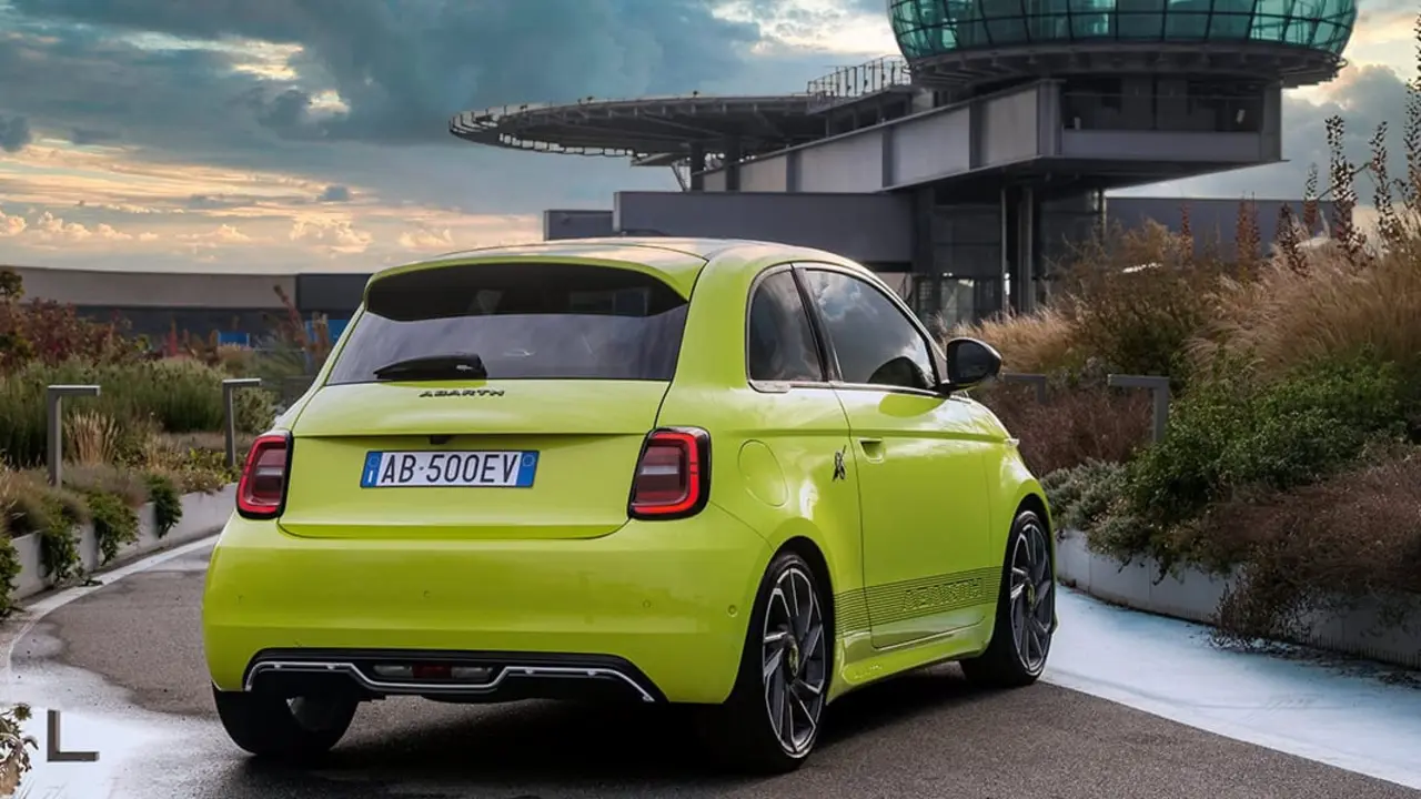 Abarth-500e_trasera