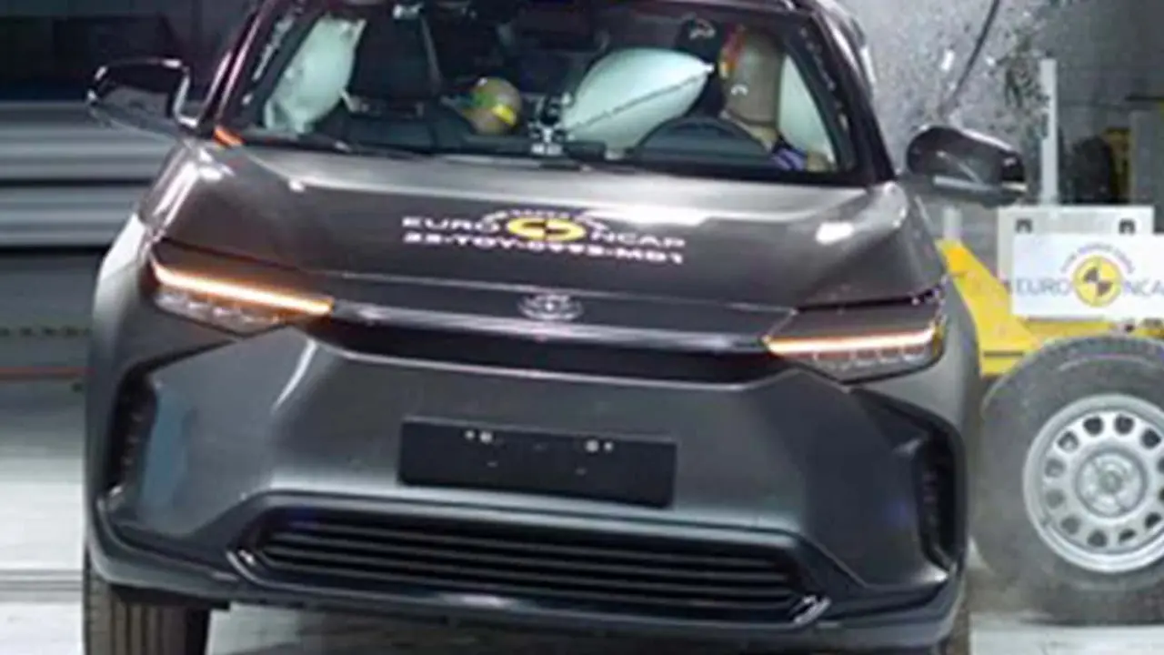 Toyota-bZ4X_pruebas-EuroNCAP_impacto-lateral