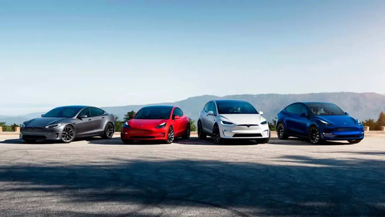 Todos los coches el&eacute;ctricos de Tesla