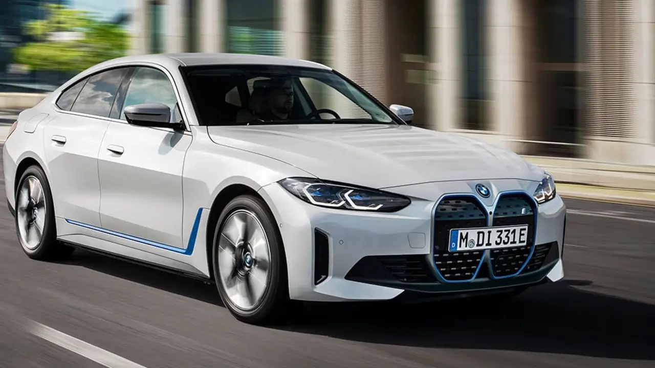 BMW-i4-eDrive35