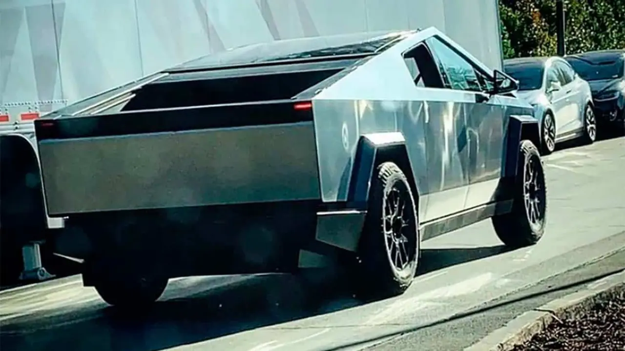 Tesla Cybertruck beta