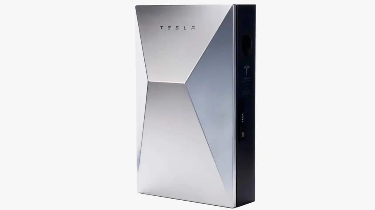 Tesla Cybervault