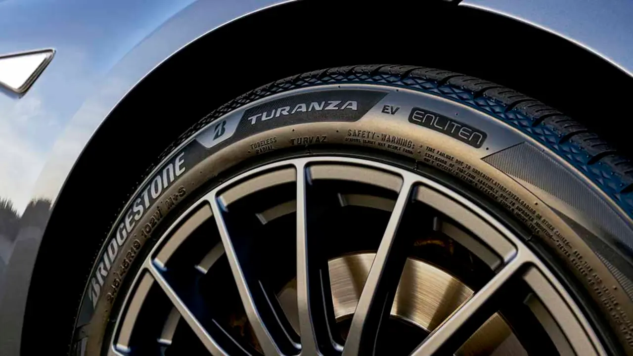 Neumaticos_Bridgestone-Turanza-EV
