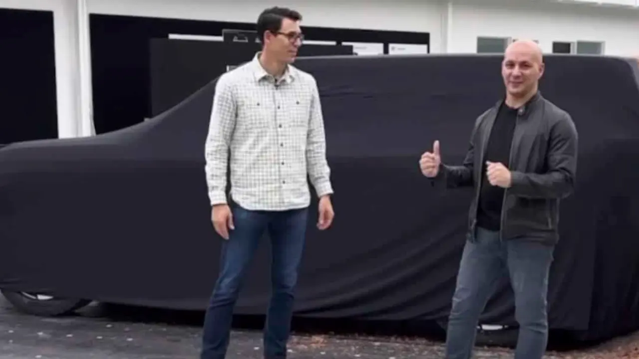 Rivian-Instagram-muestra-R2S