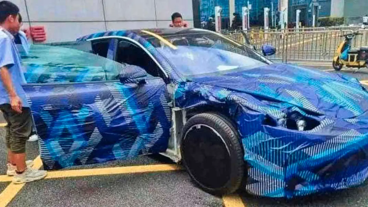 BYD-Denza-coche-camuflado