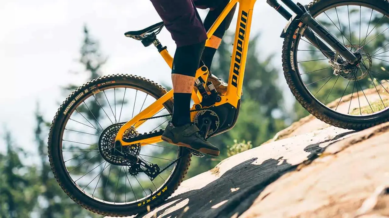 motor el&eacute;ctrico para bicicleta el&eacute;ctrica SRAM Eagly Powertrain