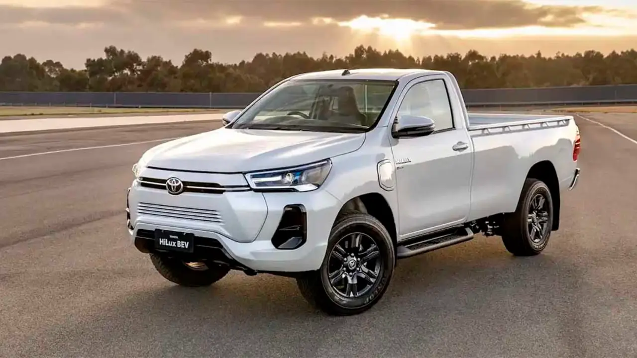 Toyota-HiLux-BEV_pruebas-Australia_