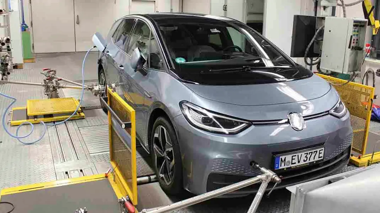 Volkswagen-ID-3-pruebas-ADAC