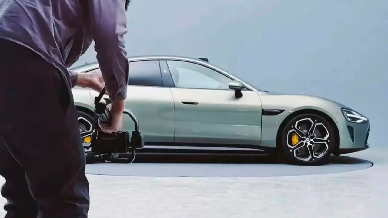 Xiaomi-SU7_imagenes-promocionales_lateral