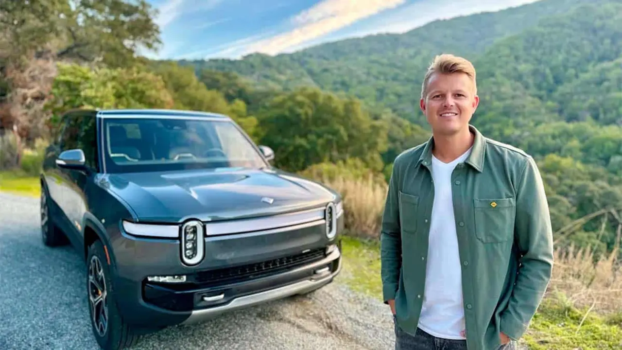 Rivian contrata a Jonas Reinke (ex-Apple)
