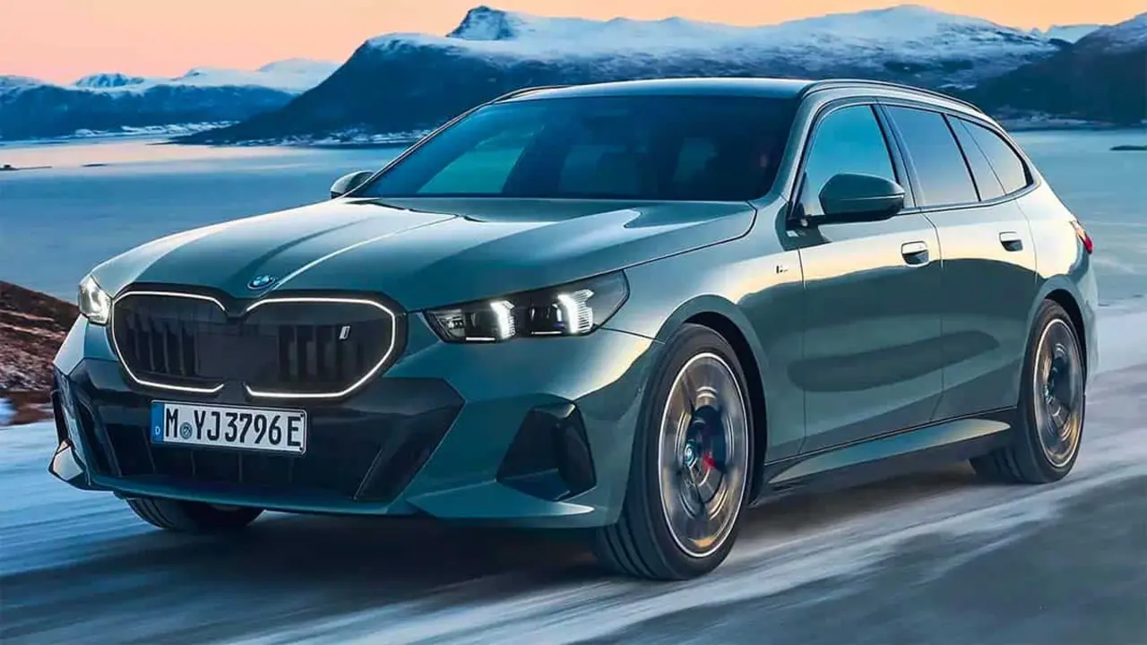 BMW i5 Touring