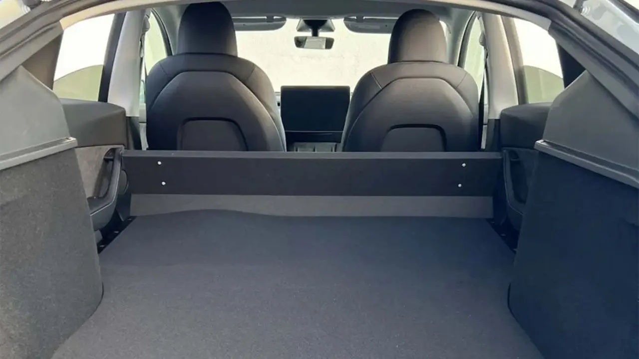 Tesla Model Y de 2 plazas para uso comercial 