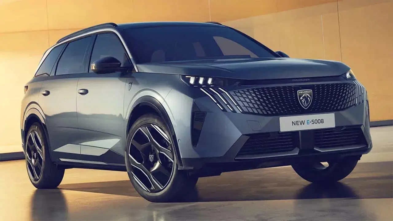 Nuevo Peugeot e-5008