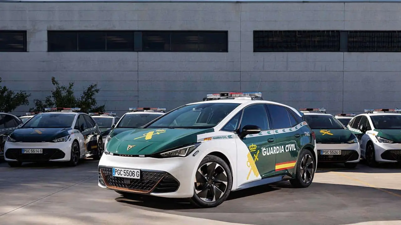 CUPRA Born de la Guardia Civil