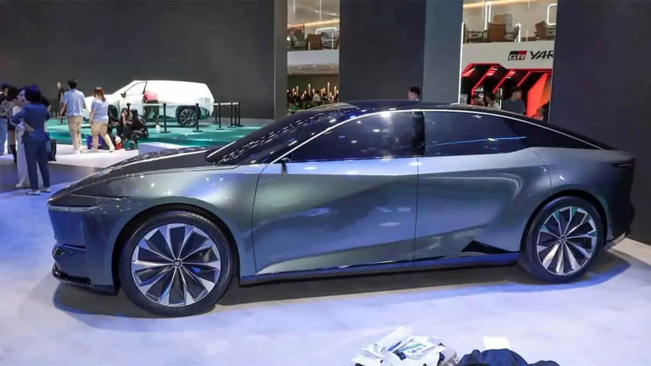 Toyota bz7