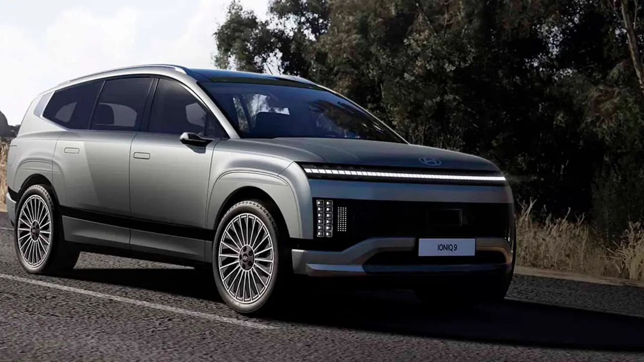 Hyundai-IONIQ-9_carretera