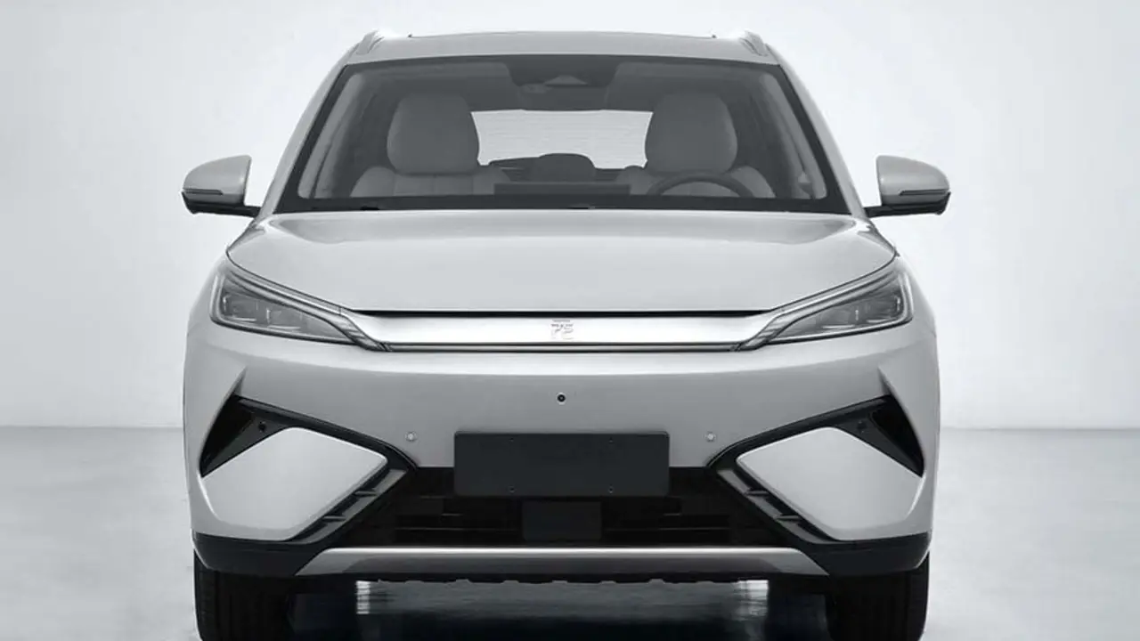 BYD ATTO3 2025 - frontal
