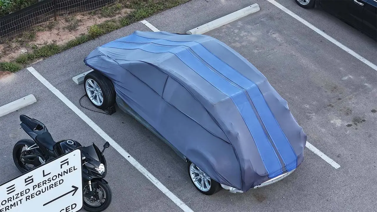 Chasis sospechoso avistado. Posible Tesla Model 2