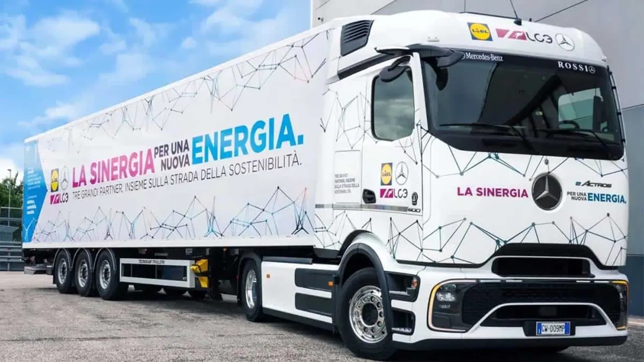 Mercedes-Benz eactros600