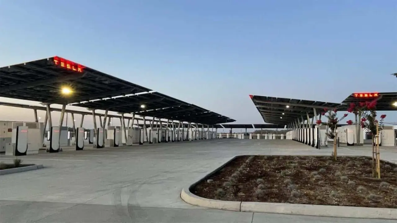 Supercharger Oasis de Tesla