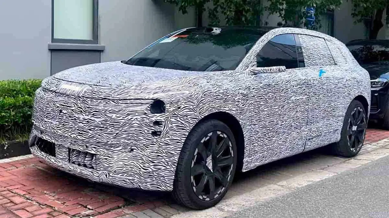 Audi-SAIC-segundo-modelo-camuflado