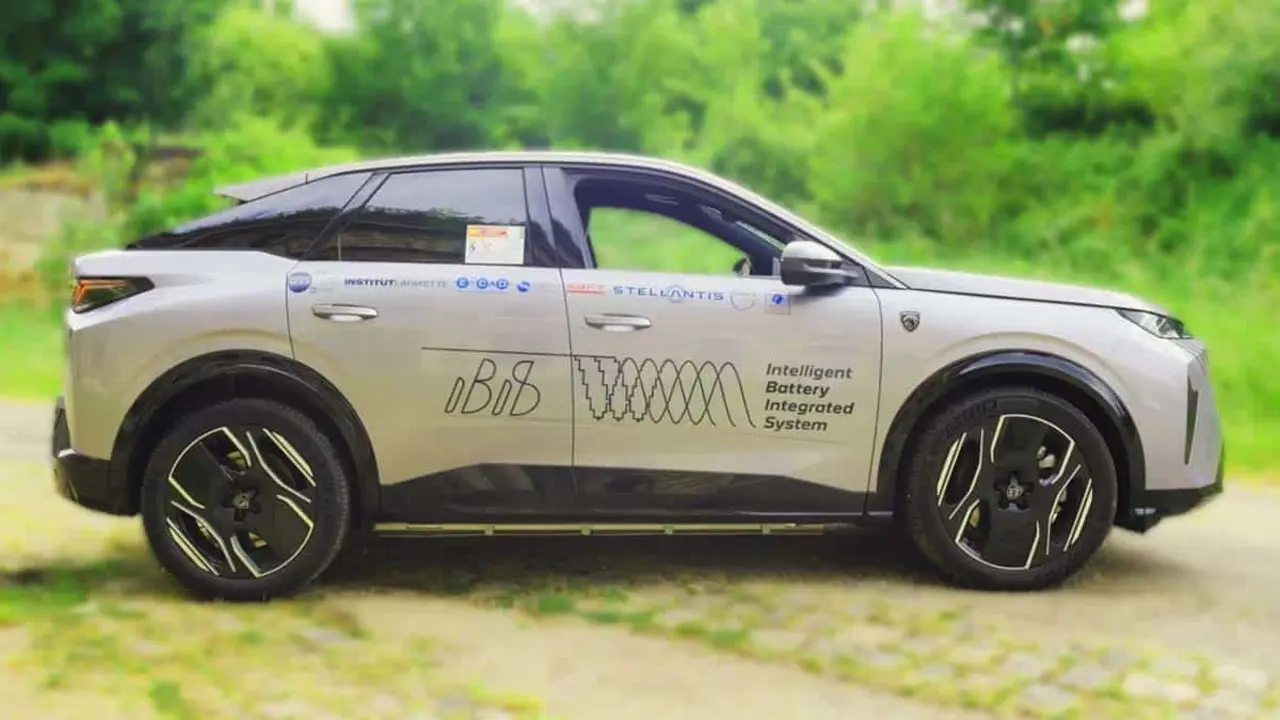 Peugeot e-3008 con tecnolog&iacute;a IBIS