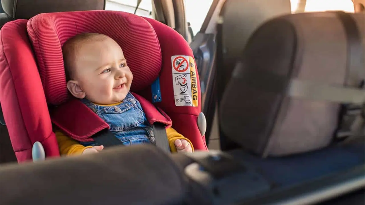 Silla infantil para coche