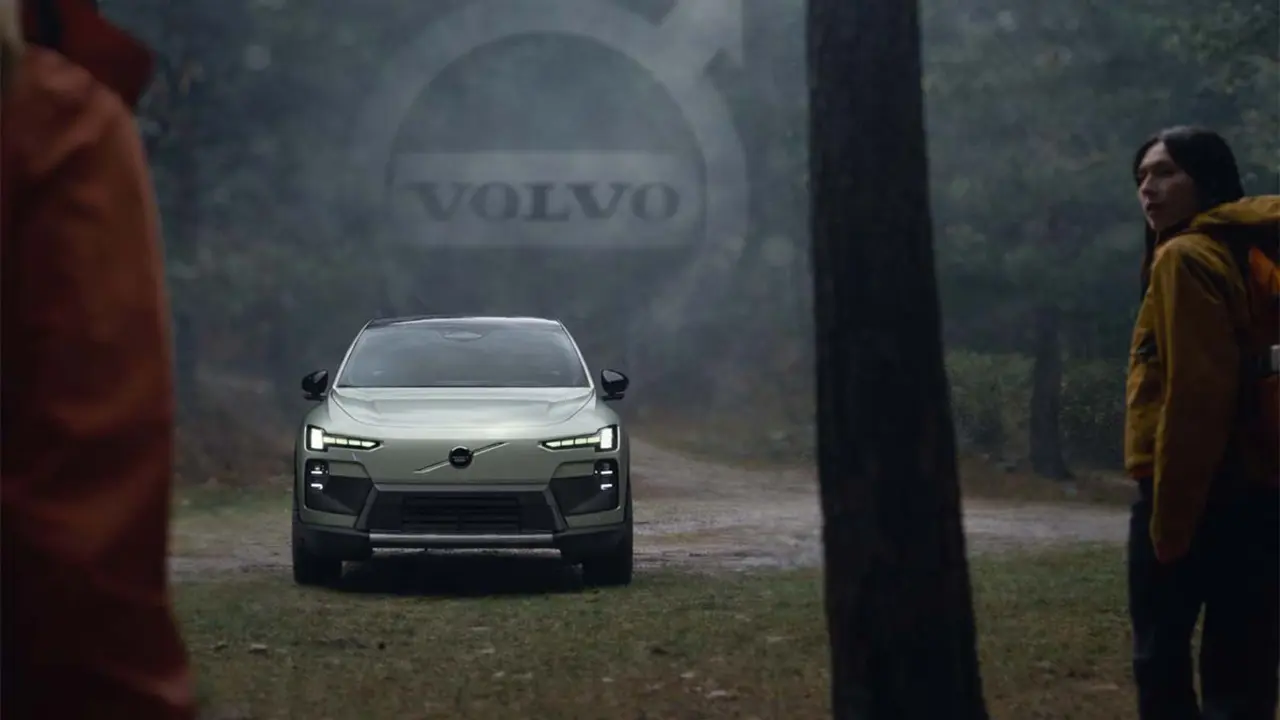 Volvo EX60 Cross Country