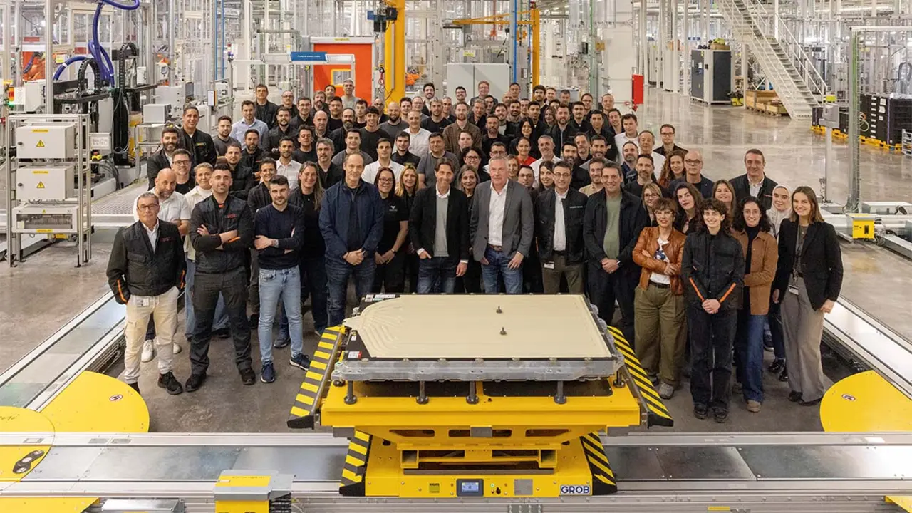 Inicio fabricaci&oacute;n bater&iacute;as SEAT y CUPRA