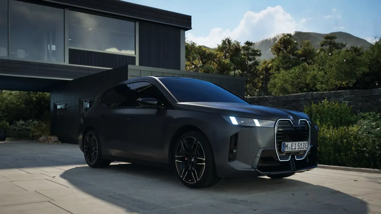 BMW iX M70 xDrive